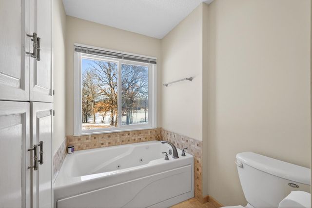 16780 Jeffrey Avenue N, Hugo, MN 55038