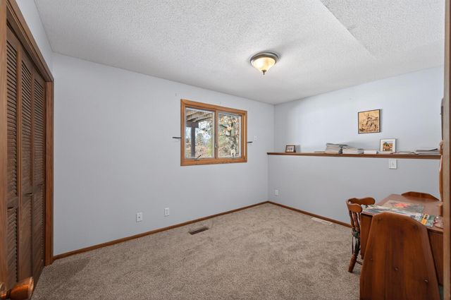 16780 Jeffrey Avenue N, Hugo, MN 55038