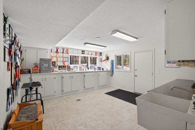 16780 Jeffrey Avenue N, Hugo, MN 55038