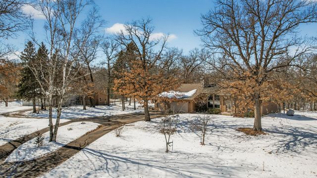 16780 Jeffrey Avenue N, Hugo, MN 55038