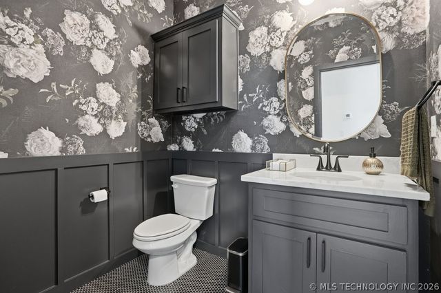 18893 E Canyon Ridge Road, Owasso, OK 74055