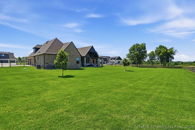 18893 E Canyon Ridge Road, Owasso, OK 74055