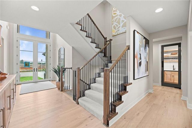 17601 Knox Street, Overland Park, KS 66221