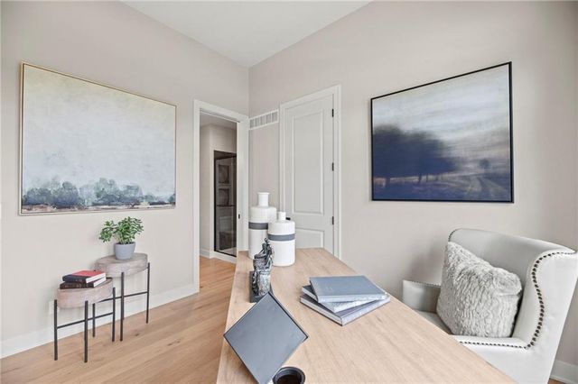 17601 Knox Street, Overland Park, KS 66221