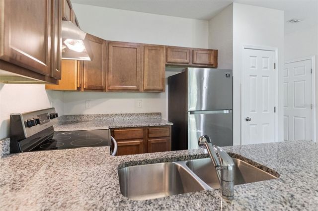 3551 RAIN FOREST DRIVE W, Jacksonville, FL 32277
