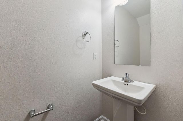 3551 RAIN FOREST DRIVE W, Jacksonville, FL 32277