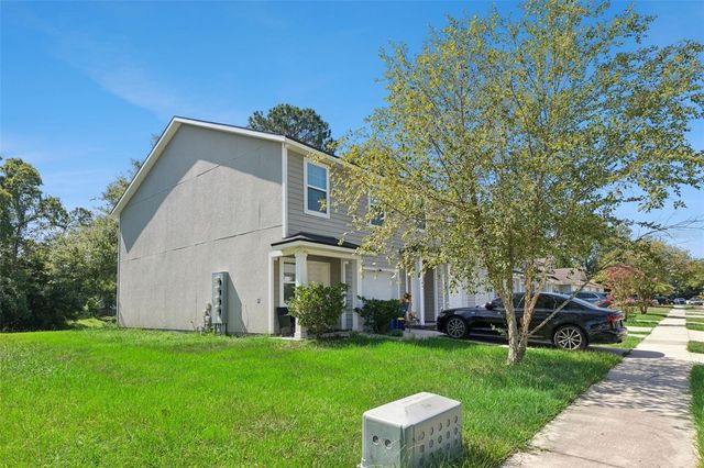 3551 RAIN FOREST DRIVE W, Jacksonville, FL 32277