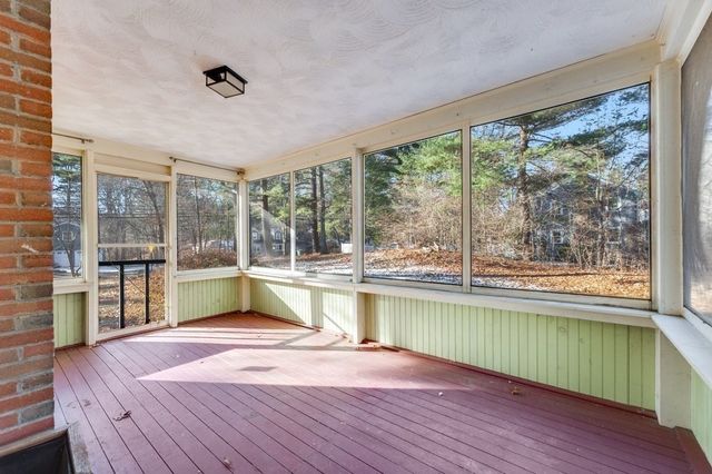 250 Hudson Rd, Sudbury, MA 01776