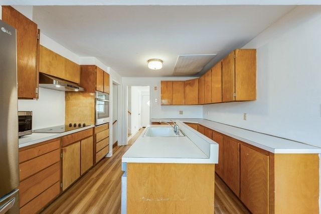 250 Hudson Rd, Sudbury, MA 01776