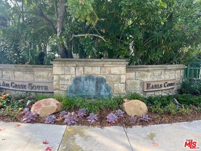 2387 Earls Court, Los Angeles, CA 90077