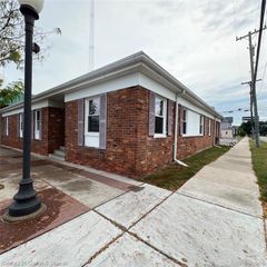 300 E 4th Street, Royal Oak, MI 48067