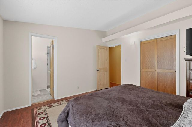 1128 Glorieta Street NE, Albuquerque, NM 87112