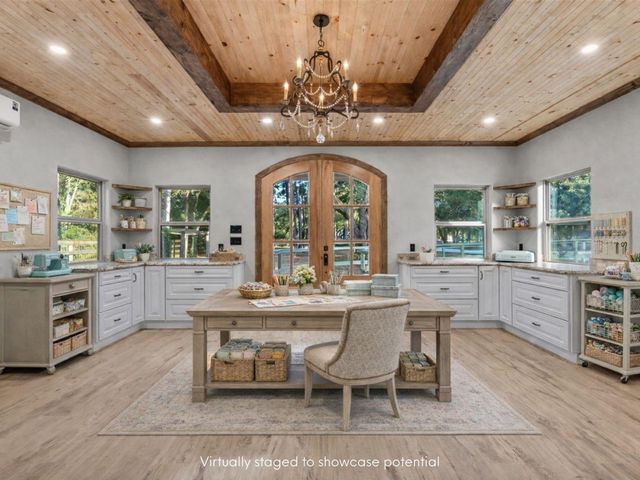 7306 Live Oak Circle, Alvin, TX 77511