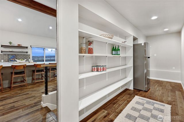 7710 57th Avenue NE, Seattle, WA 98115