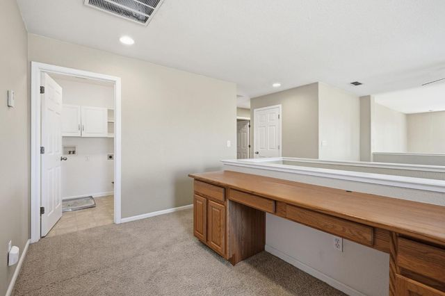 5560 Lackland Way, Sacramento, CA 95835