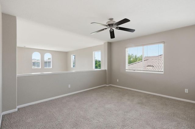5560 Lackland Way, Sacramento, CA 95835