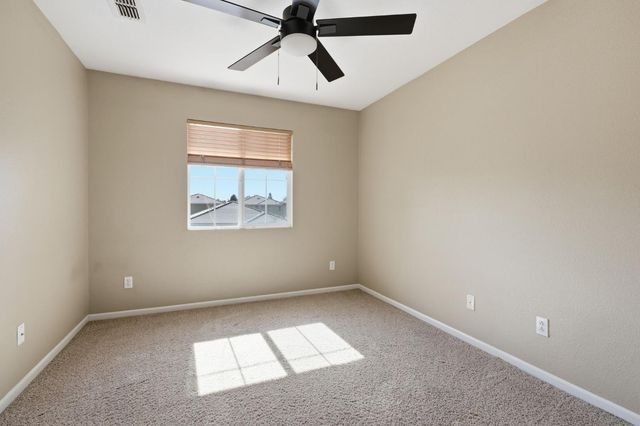 5560 Lackland Way, Sacramento, CA 95835
