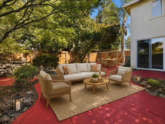 5560 Lackland Way, Sacramento, CA 95835
