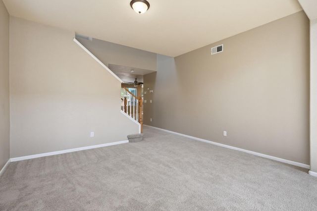 5560 Lackland Way, Sacramento, CA 95835