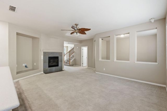 5560 Lackland Way, Sacramento, CA 95835