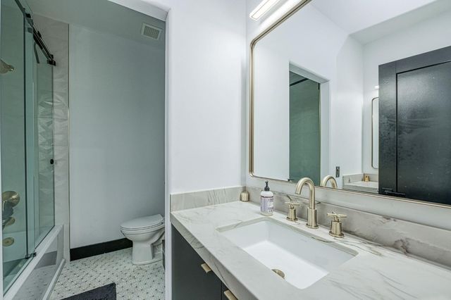 1292 E Valley Forge Drive, Fresno, CA 93720