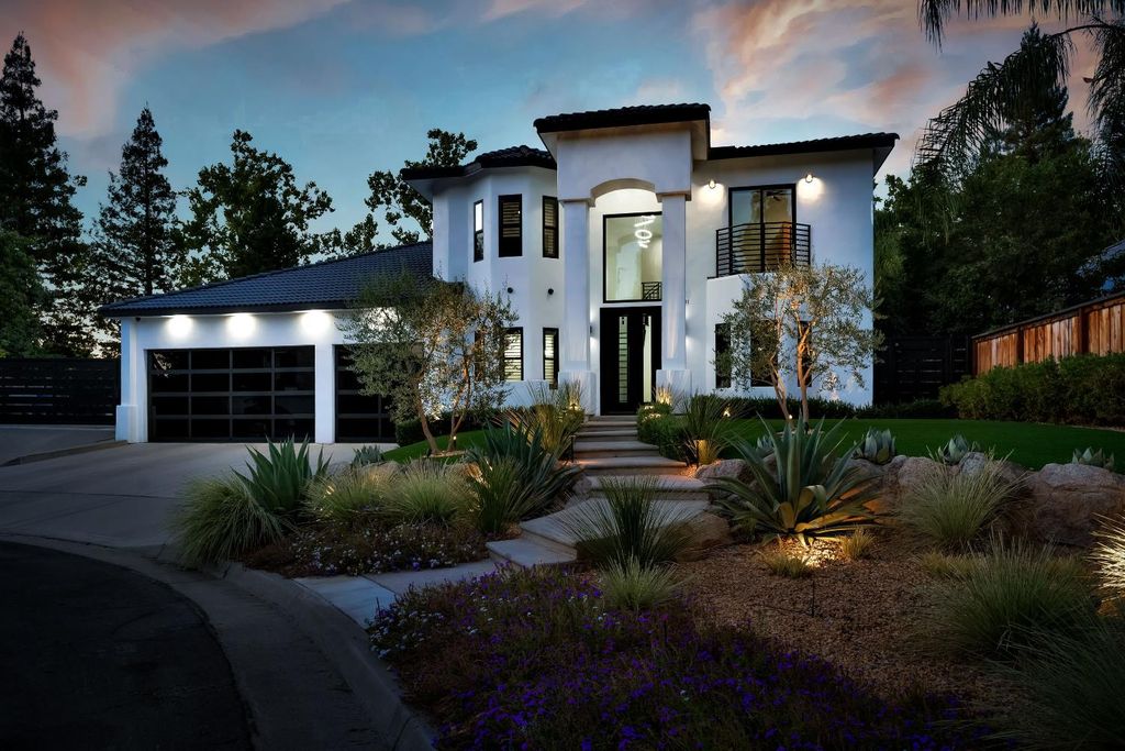 1292 E Valley Forge Drive, Fresno, CA 93720