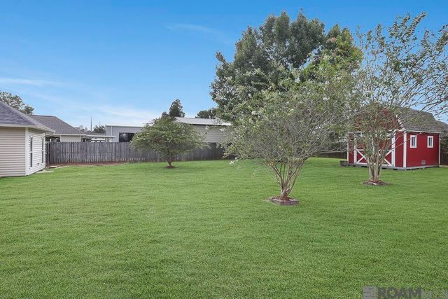 38199 Willow Lake East, Prairieville, LA 70769