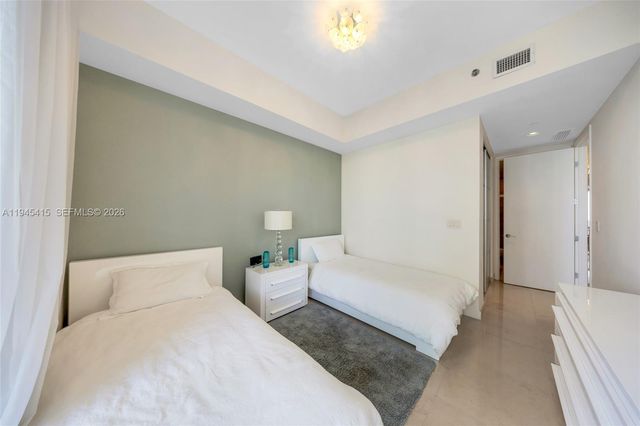 16001 Collins Ave 1502, Sunny Isles Beach, FL 33160