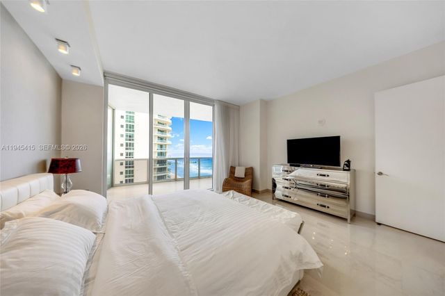 16001 Collins Ave 1502, Sunny Isles Beach, FL 33160