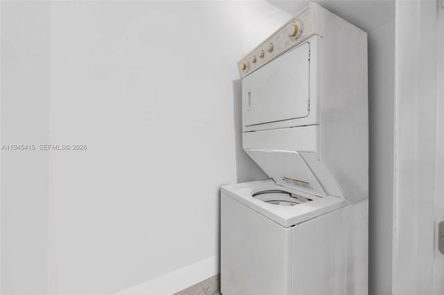 16001 Collins Ave 1502, Sunny Isles Beach, FL 33160