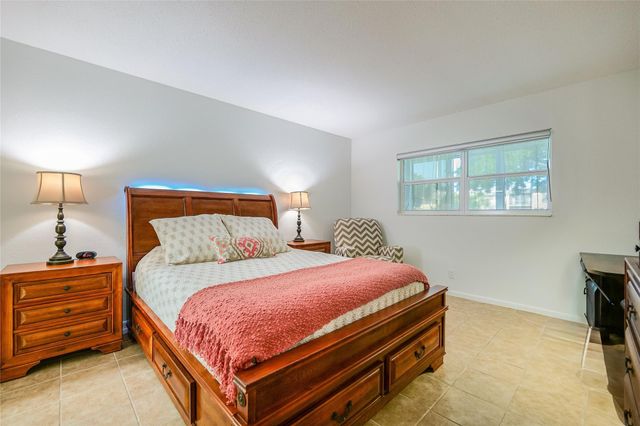 4421 NW 16th St 206-G, Lauderhill, FL 33313