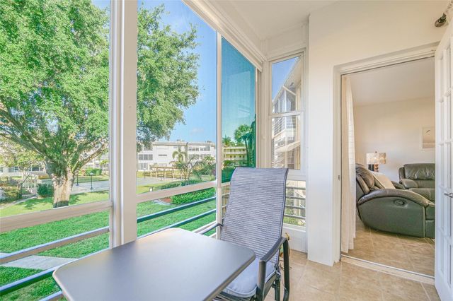 4421 NW 16th St 206-G, Lauderhill, FL 33313