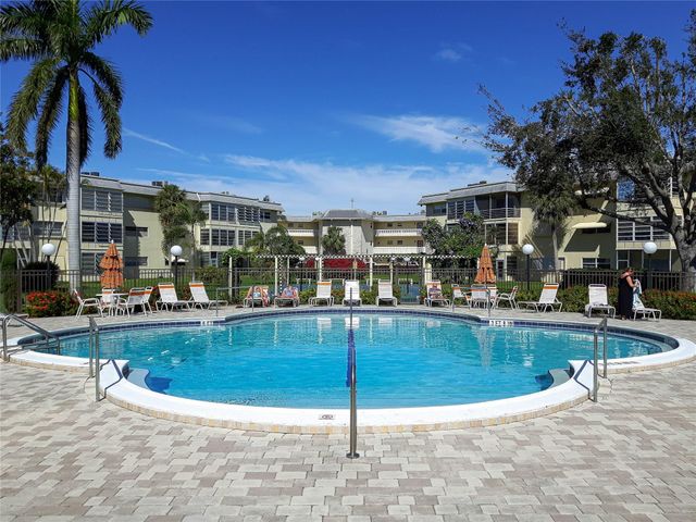 4421 NW 16th St 206-G, Lauderhill, FL 33313