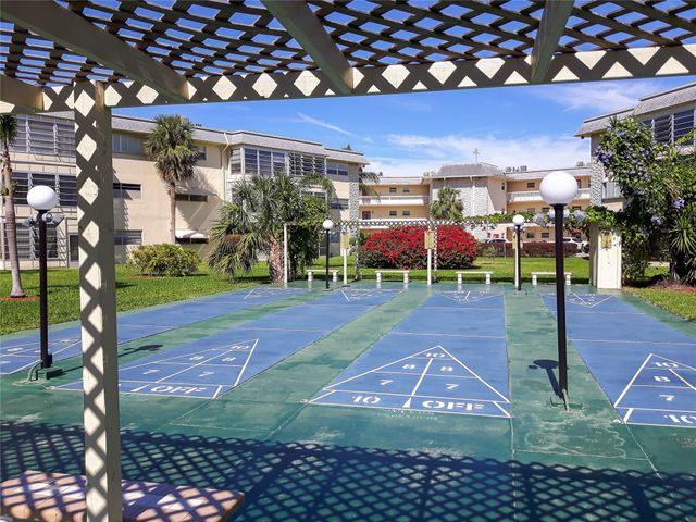 4421 NW 16th St 206-G, Lauderhill, FL 33313