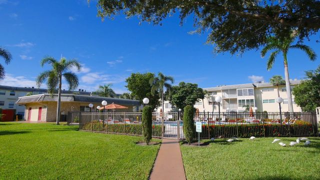 4421 NW 16th St 206-G, Lauderhill, FL 33313