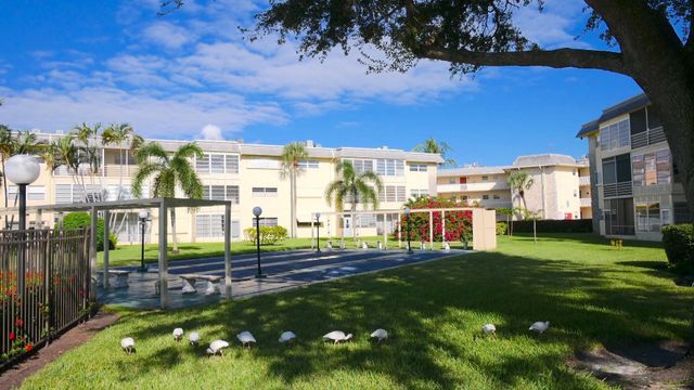 4421 NW 16th St 206-G, Lauderhill, FL 33313