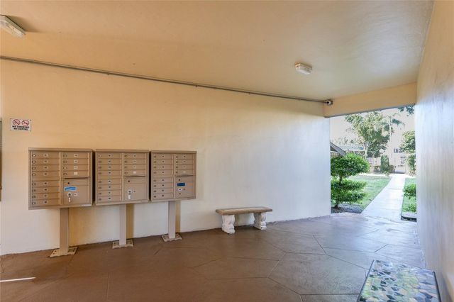 4421 NW 16th St 206-G, Lauderhill, FL 33313