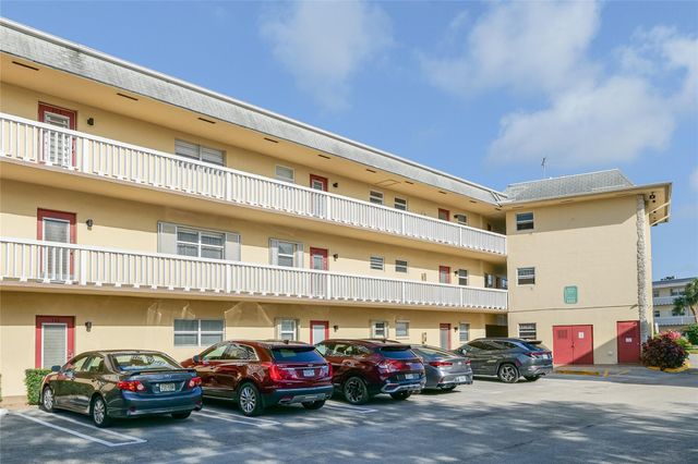 4421 NW 16th St 206-G, Lauderhill, FL 33313