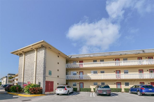 4421 NW 16th St 206-G, Lauderhill, FL 33313