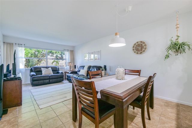 4421 NW 16th St 206-G, Lauderhill, FL 33313