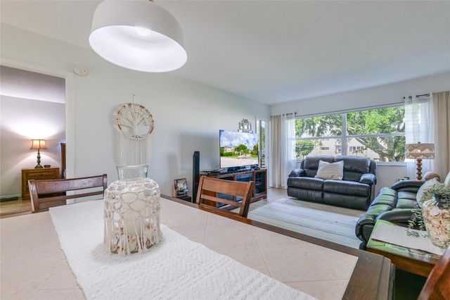 4421 NW 16th St 206-G, Lauderhill, FL 33313