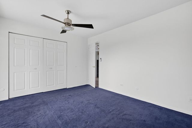 9540 Mayfield Avenue S307, Oak Lawn, IL 60453