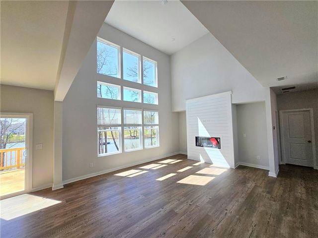 680 Redhead Way(Lot 22), Grayson, GA 30017