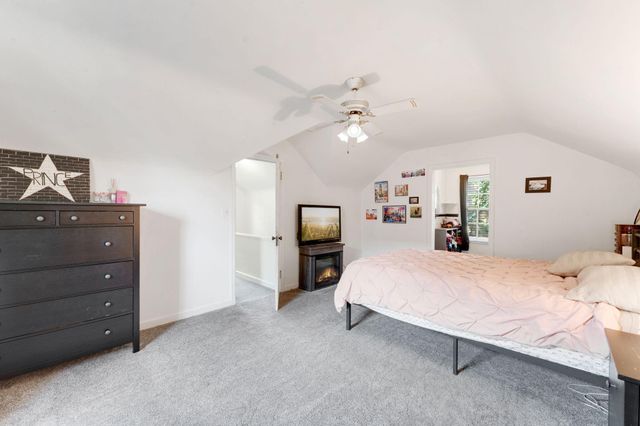 40 Belvidere Street W, Saint Paul, MN 55107