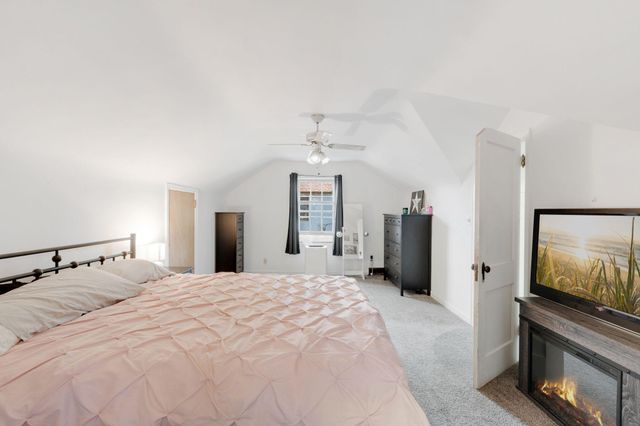 40 Belvidere Street W, Saint Paul, MN 55107