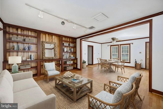 1881 FAIRPORT RD, Reedville, VA 22539