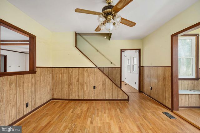 1881 FAIRPORT RD, Reedville, VA 22539