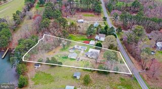 1881 FAIRPORT RD, Reedville, VA 22539