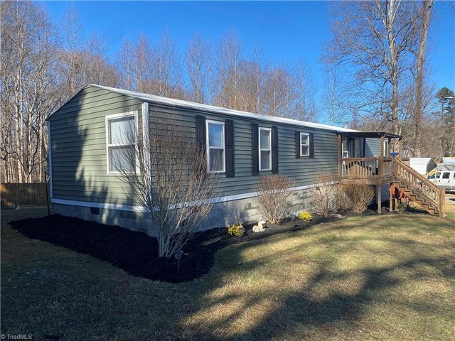 2658 Valleyspring Road, Kernersville, NC 27284