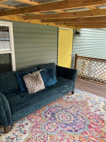 2658 Valleyspring Road, Kernersville, NC 27284